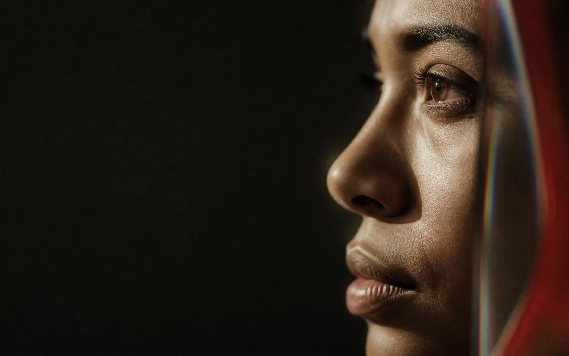 A human face in profile, representing behavioural context